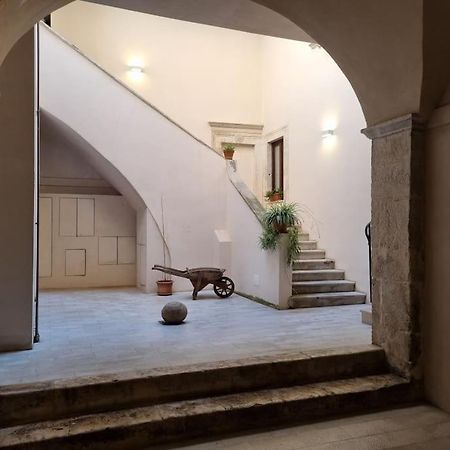 Casa Castello 63 Guest House ลาควิลา ภายนอก รูปภาพ
