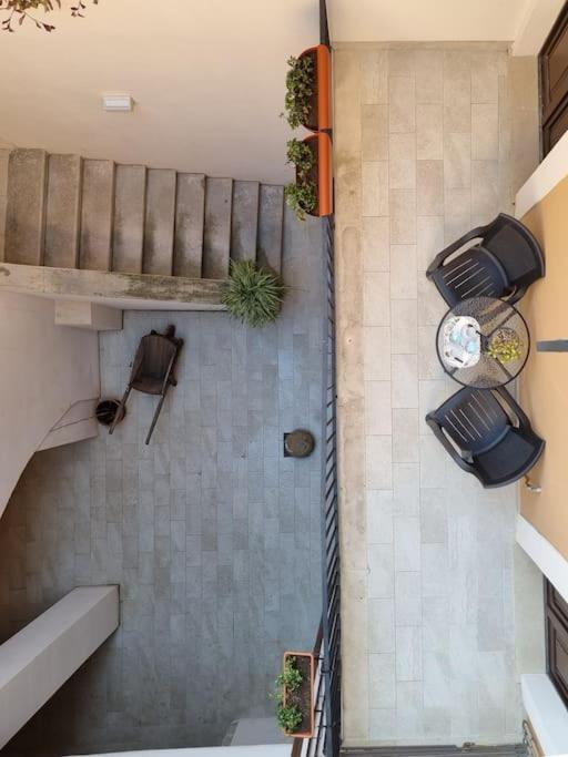 Casa Castello 63 Guest House ลาควิลา ภายนอก รูปภาพ